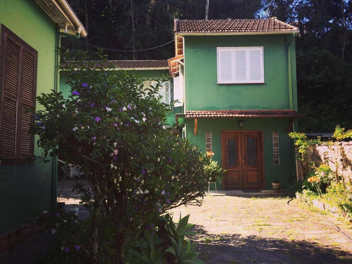 Casa Verde Em Petropolis Hotel Bagian luar foto