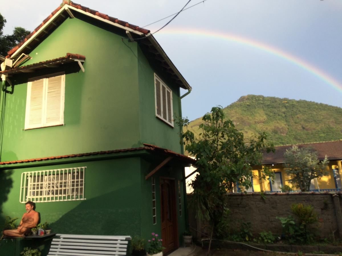 Casa Verde Em Petropolis Hotel Bagian luar foto